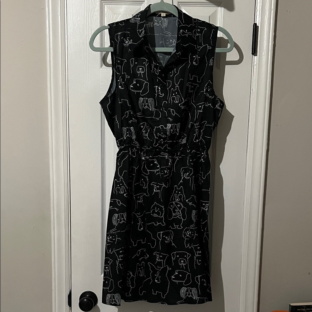 Chic Black Sleeveless Dress with Abstract Print